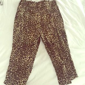 Deadly dames high waisted leopard pants